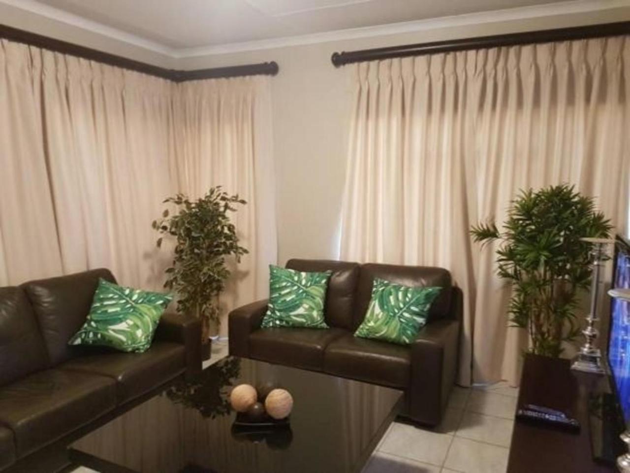 Benka Lifestyle Country Cottages 埃祖尔韦尼 外观 照片